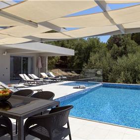 3 bedroom villa with pool & sea views, Agios Mathaios, sleeps 6